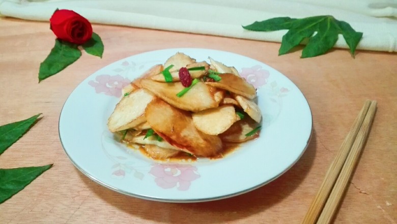 本是清白~青蒜炒茭白,尝一口味道也不错,特别鲜😋