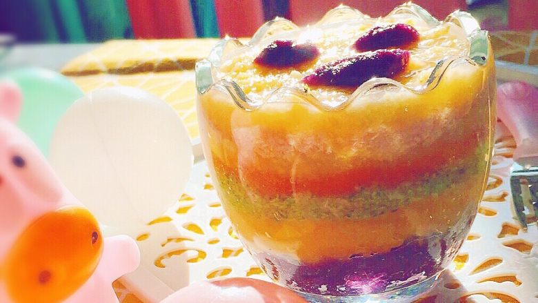 婴儿造型辅食@@「哇！好大一个彩蛋」