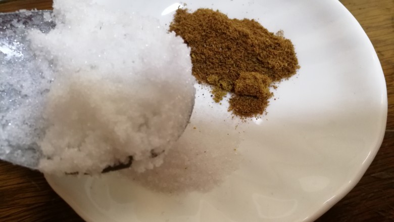 家常美味炖青鱼,半勺盐绵糖,
