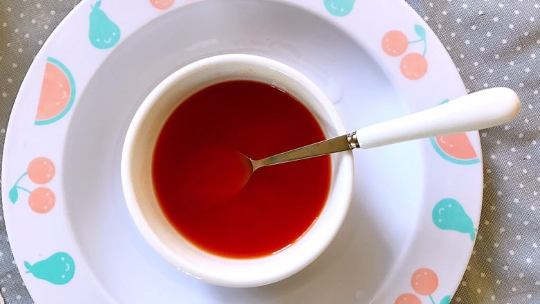 菠萝咕噜肉
,放半碗清水,一茶匙盐,调成合口的酸甜汁