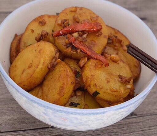 家常土豆片(懒人版)