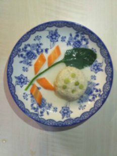 莲花鸡蓉豆腐饼