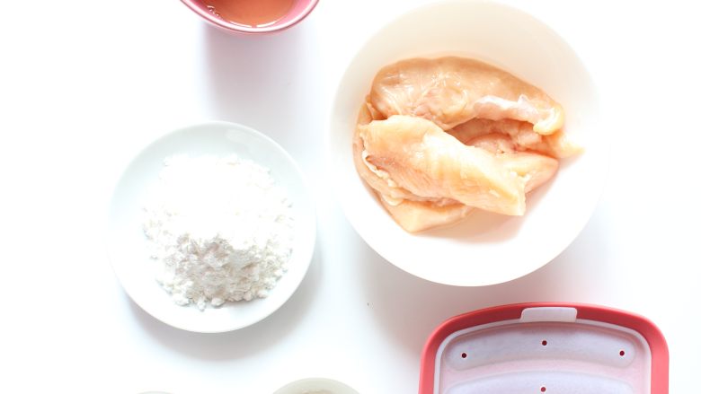 自制宝宝鸡肉蔬菜肠(适合24个月以上的宝宝),准备所有食材