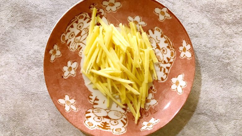 贫价富贵菜~蚝油姜丝牛心菜,切丝,稍微切的细一点