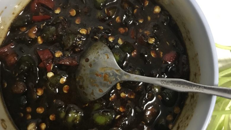 红烧鱼,秘制剁椒