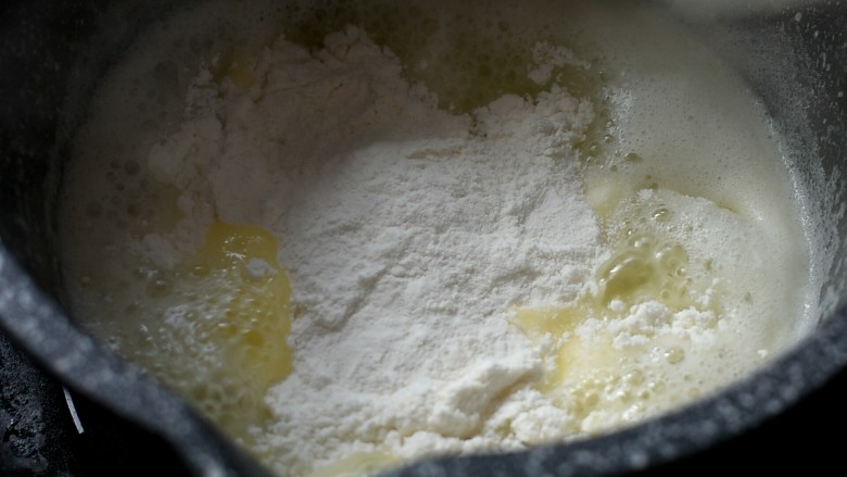 玩偶泡芙,这时候先把火关掉