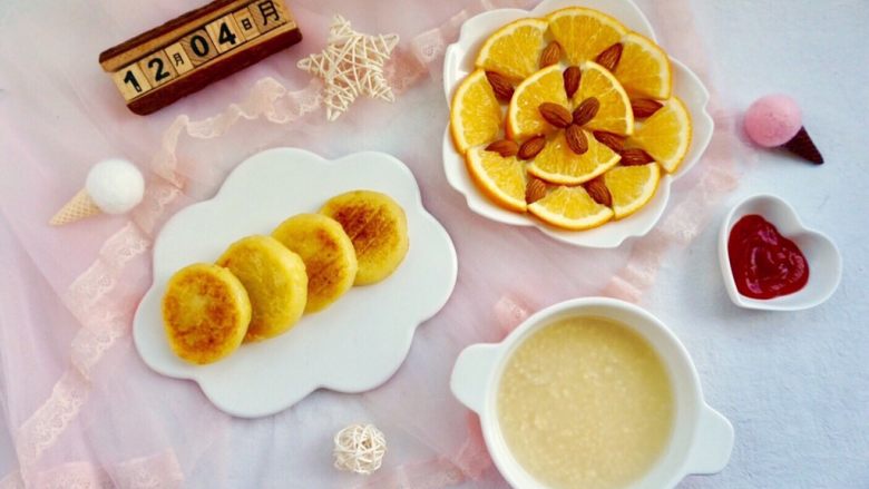 圆土豆+芝士土豆饼,美味早餐～