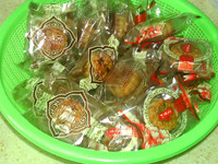 豆沙蛋黄月饼,完全冷却后,封装保存