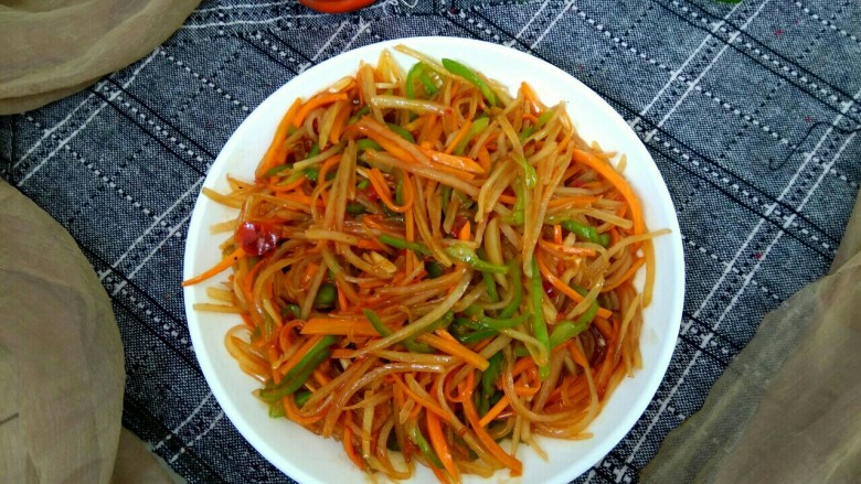 鱼香土豆丝,成品