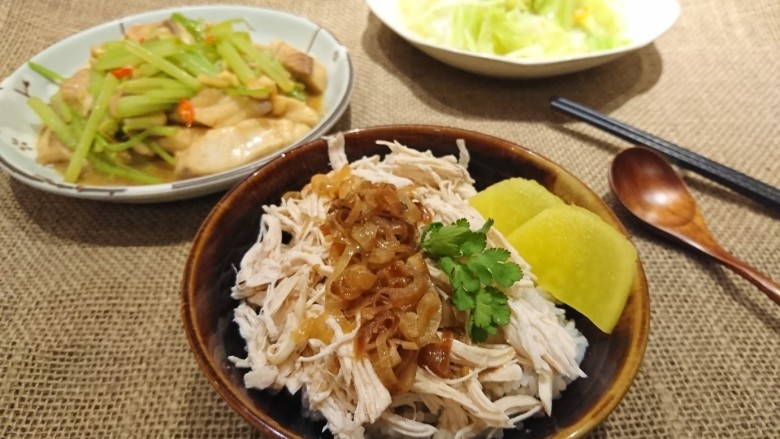 台式雞肉飯,噠啷!開動!