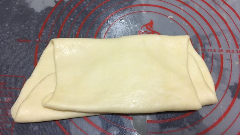 抹茶味雪花酥(内含饼干做法),再次对折3下