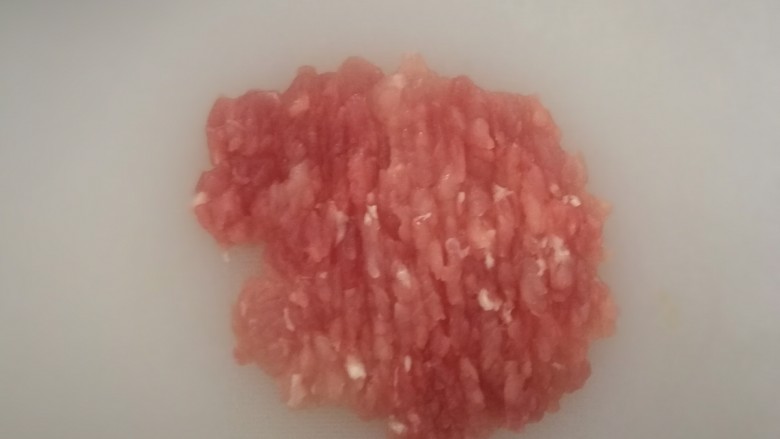 快手辅食-面疙瘩汤,去筋膜,剁碎,备用