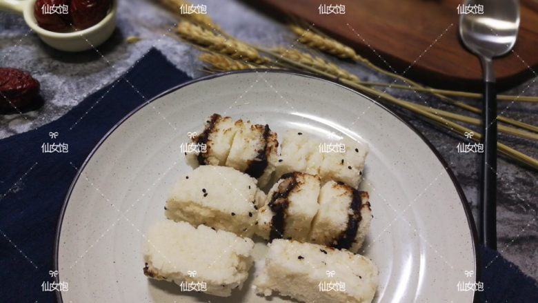 米糕(枣泥+黑芝麻),成品~