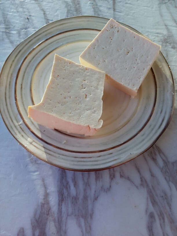 嘿,珍珠丸子,取200g<a style='color:red;display:inline-block;' href='/shicai/ 465'>豆腐</a>