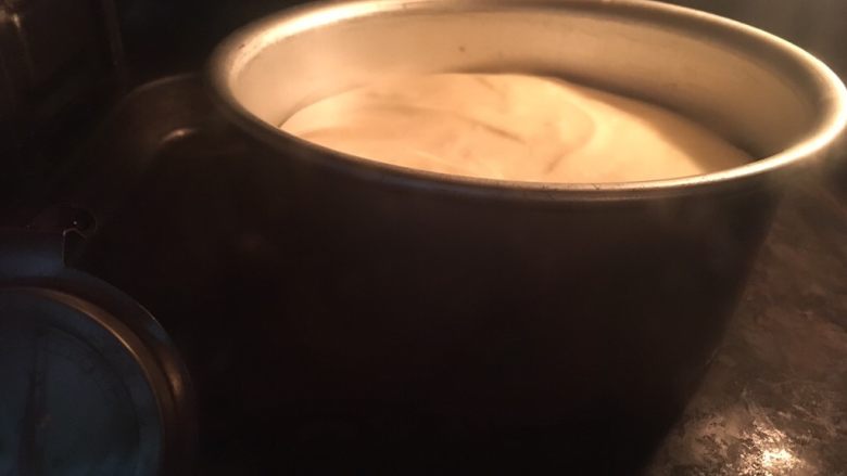 香草流心蛋糕,烤箱预热160度,烤约40分钟