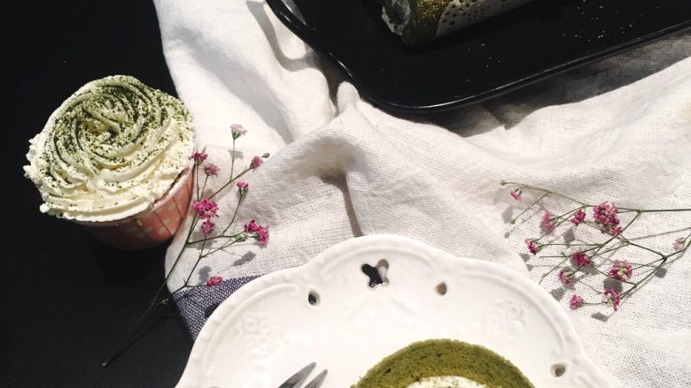 马斯卡朋抹茶蛋糕卷,是不是很漂亮?