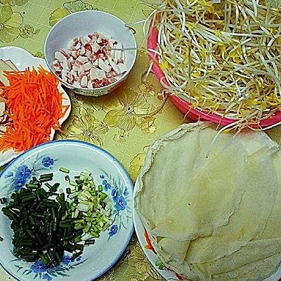 福州+炸春卷,配料洗好,切好