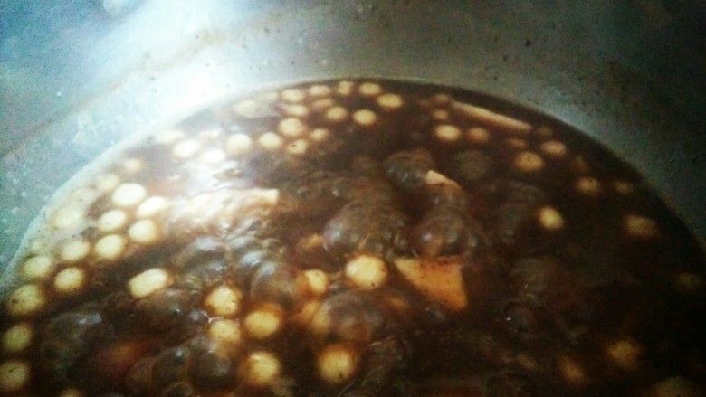 芋头豆沙小圆子,煮到水再次烧开，小圆子浮起