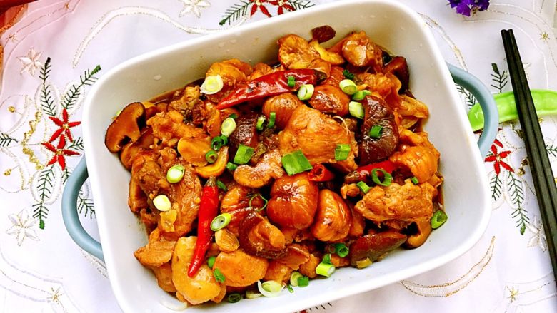 吃鸡+香菇栗子烧鸡腿,成品