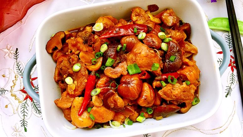 吃鸡+香菇栗子烧鸡腿,成品