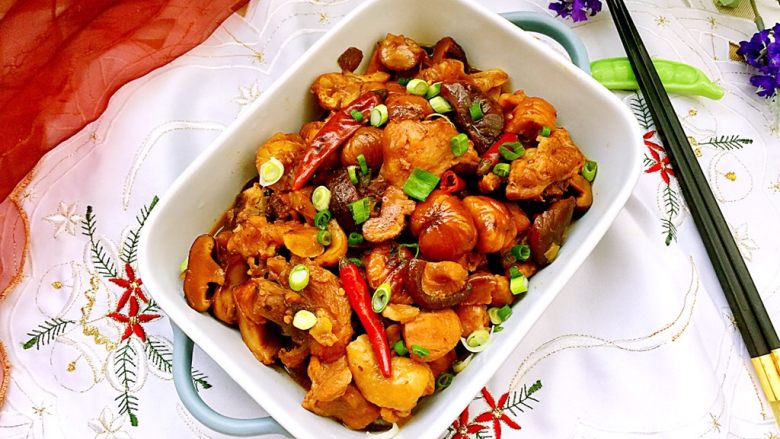 吃鸡+香菇栗子烧鸡腿,成品