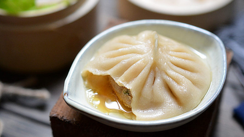 灌汤包