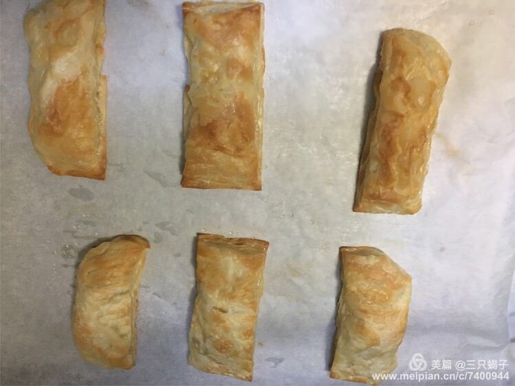 圣诞主题甜品台,烤箱预热两百度,烤10分钟