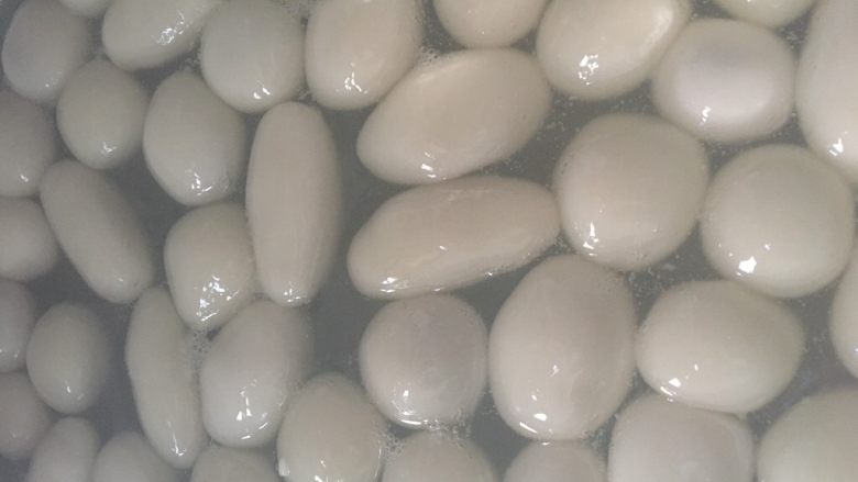 #乡味#梅州+客家特色汤圆,起码需要煮上半小时,我家里一边煮一边吃,起码都做上两小时
