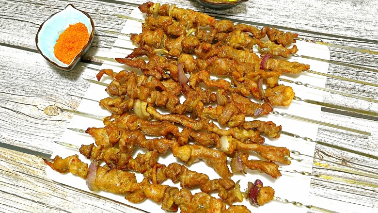 在家轻松做美味的—孜然烤肉,成品!