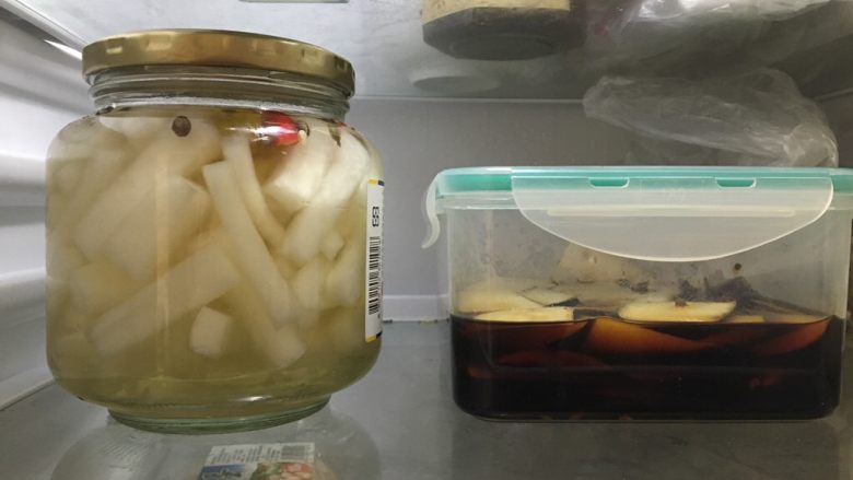 家常泡菜|酱萝卜皮,当然,萝卜肉可以有另外一种泡法