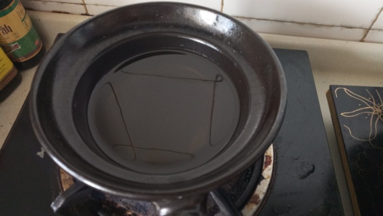 不用吐骨头的茄汁排骨,热油锅