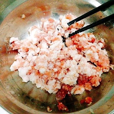 福州+Q弹包心鱼丸,调馅:五花肉末