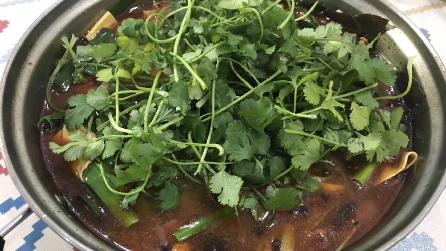 红烧羊肉汤煲