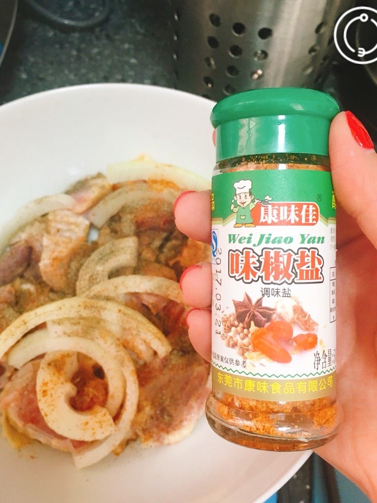 黑椒辣辣鸡,一点点点就好咯!