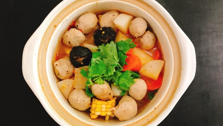 一锅炖＋酸香肉丸煲