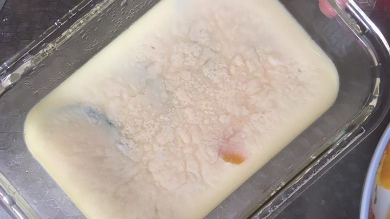 #宝宝辅食#千层银鱼蒸蛋,如图所示,只有中间一点儿还没凝固的时候取出来。
