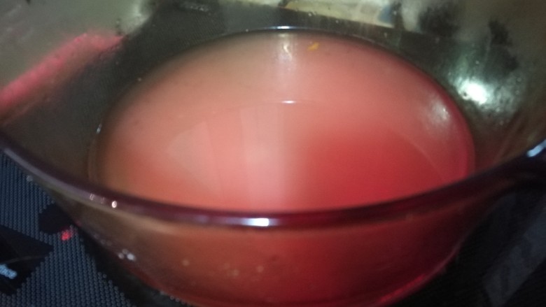 橙子果酱 化痰消食防感冒,烧开,搅拌。