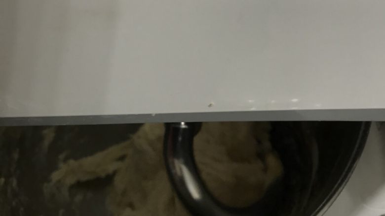 %70中种椰香小餐包,把主面团所有食材和中种面团一起放入厨师桶里除<a style='color:red;display:inline-block;' href='/shicai/ 887'>黄油</a>外