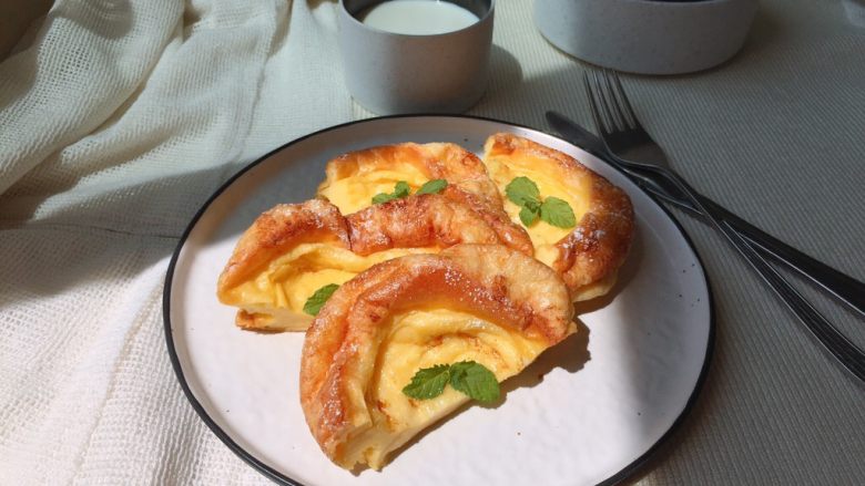 荷兰松饼 dutch baby pancake,简单又美味的荷兰松饼就做好啦
