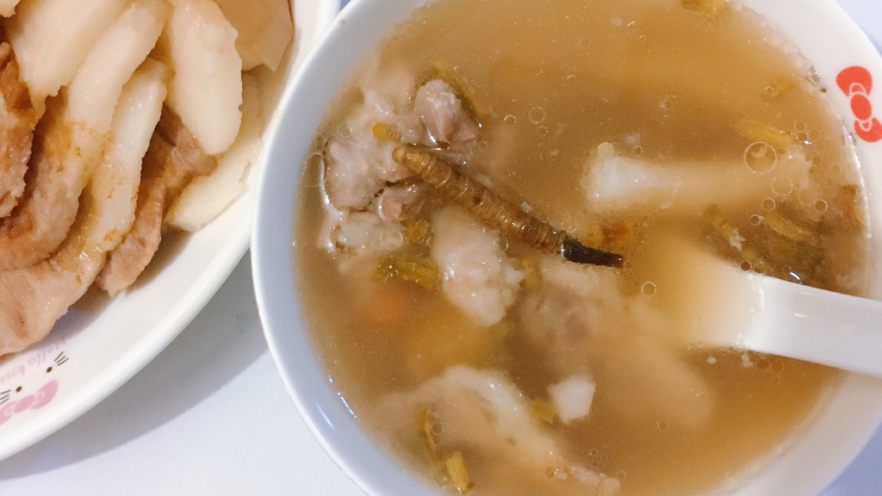 虫草石斛炖肉