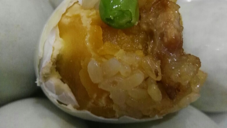 糯米蛋,第一次做的。