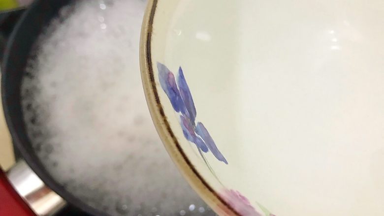 春之气息~五彩缤纷猫耳朵,水开后可以加适量清水再次开煮