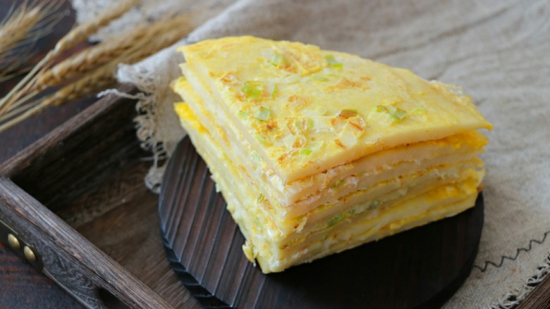 鸡蛋葱花饼,味道超级赞,赶紧试试吧~