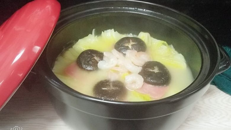 蛋汤焖煲娃娃菜