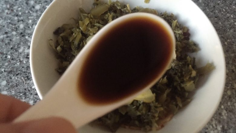 厨房~挑战荤菜~香辣咸甜~大块吃肉,加生抽。
