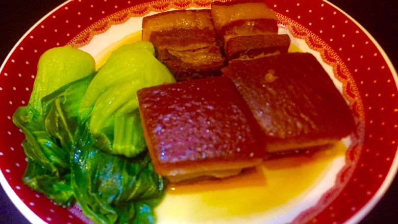 厨房~挑战荤菜~香辣咸甜~大块吃肉,颜色很正哦