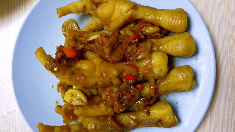 黯然销魂爪,然后装盘,摆上自己喜欢的造型;