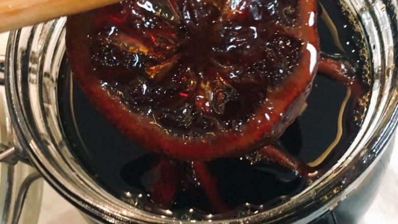 柠檬膏,颜色是不是很漂亮?!