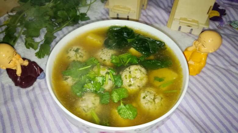 肉丸豆腐菠菜汤,开吃!!!