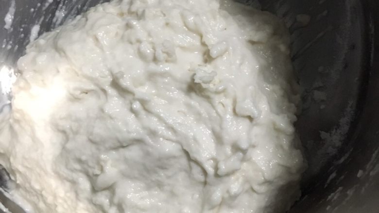 奶酪系列之:雪顶奶酪包,搅拌均匀无干粉